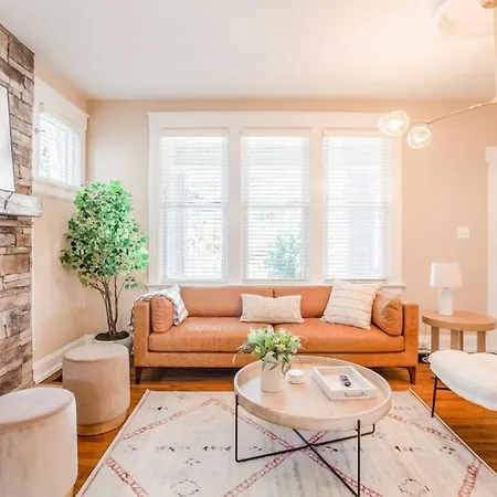 Villa Juniper Hyde Park - 3B House Walk To Hp Square, Wasson Trail
